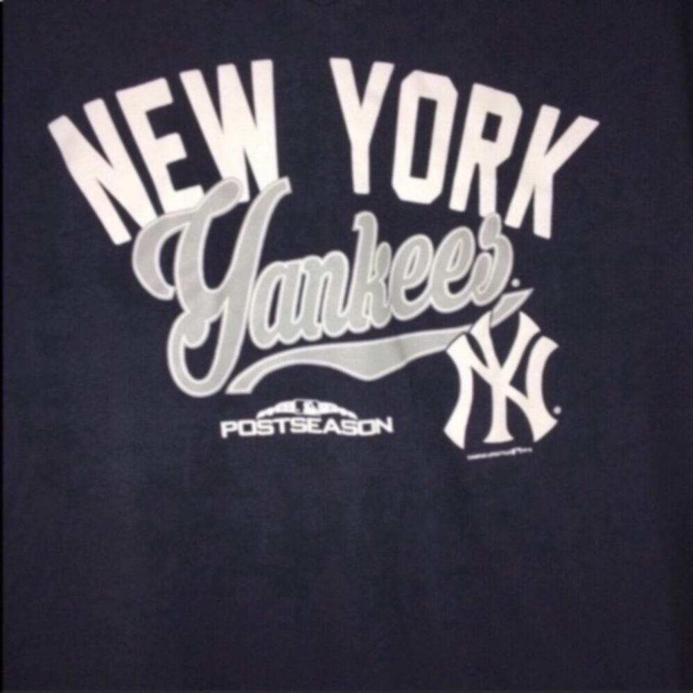 NY Yankees Postseason Script Tee Womens M Navy MLB Baseball Shirt - Picture 4 of 5